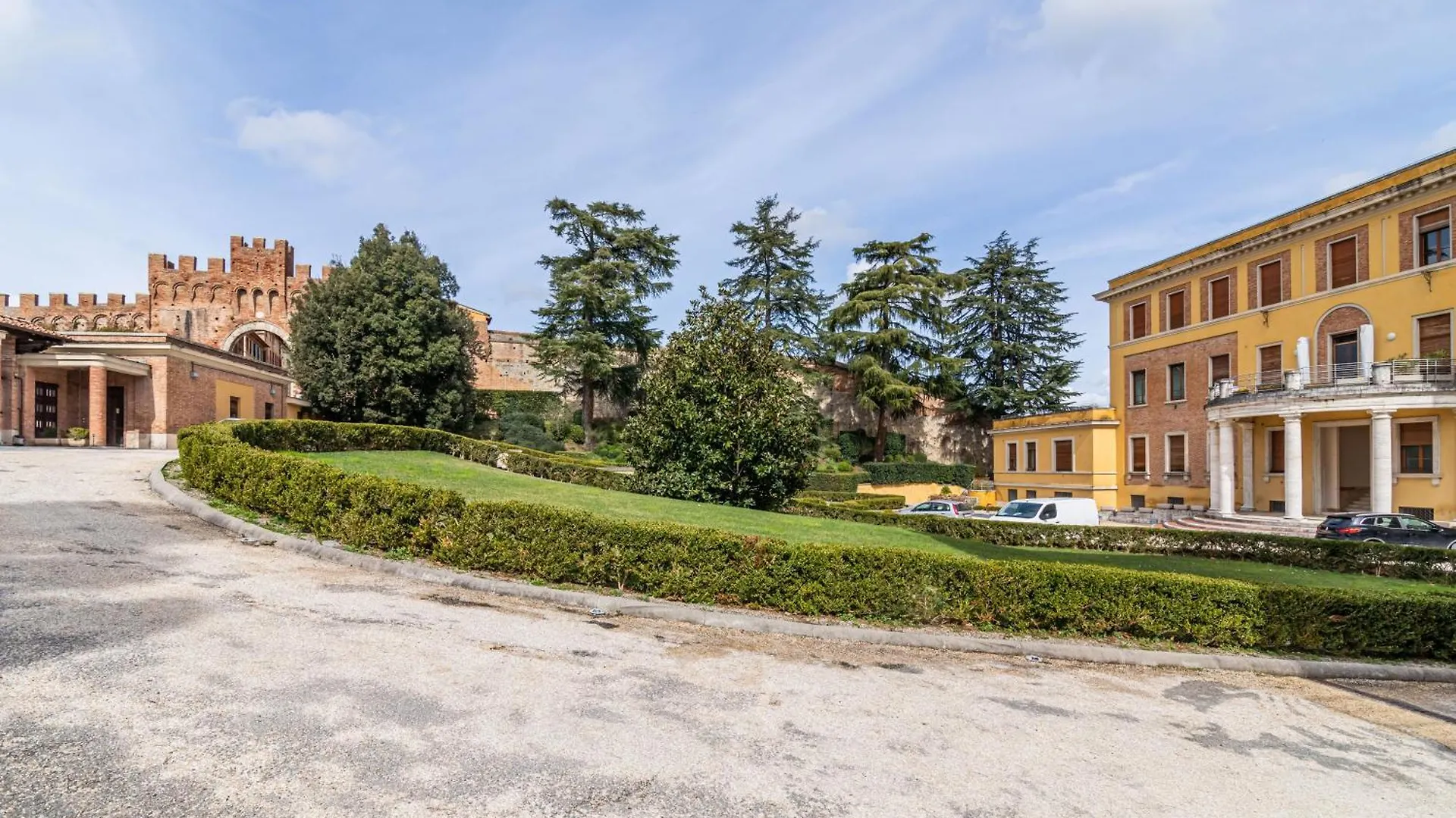 Porta Tufi Luxury Apartment With Private Parking! Siena 0*,