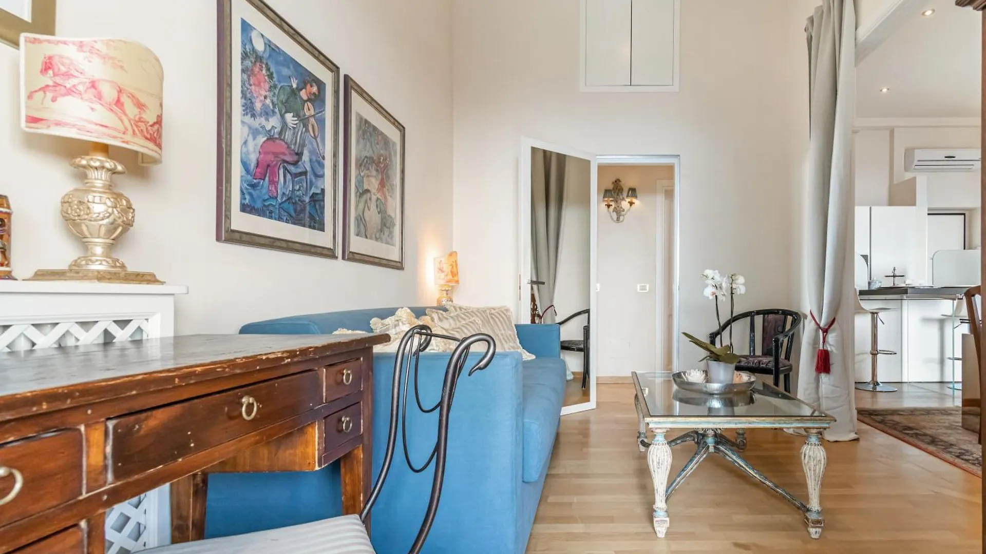 Porta Tufi Luxury Apartment With Private Parking! Siena